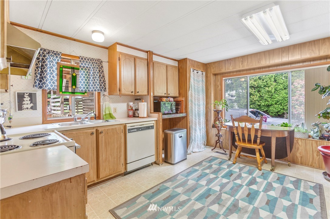 17943 Bennett Road Mount Vernon, WA 98273 - Photo 10 of 25 Gallery Image 10