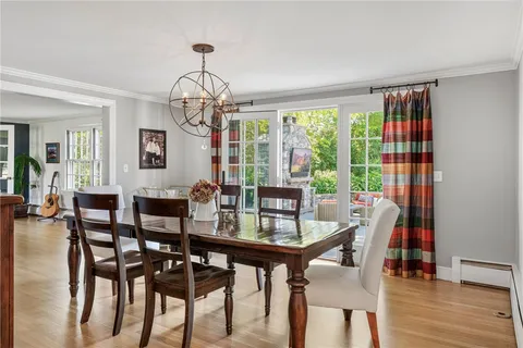 $2,250,000 | 9 Stone Tower Lane, Barrington, RI 02806