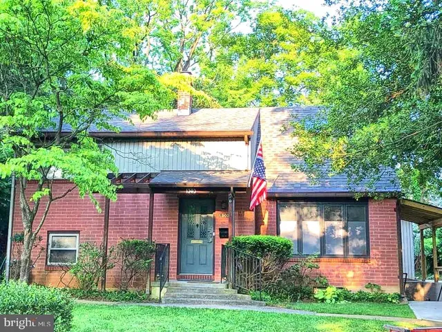 $999,000 | 1303 Saddleback Road, Pikesville, MD 21208