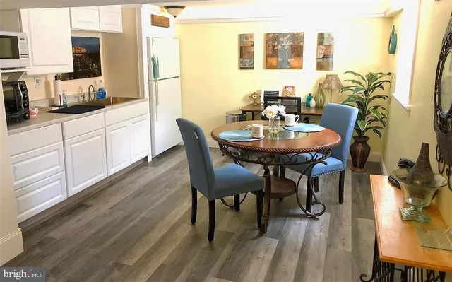 $999,000 | 1303 Saddleback Road, Pikesville, MD 21208