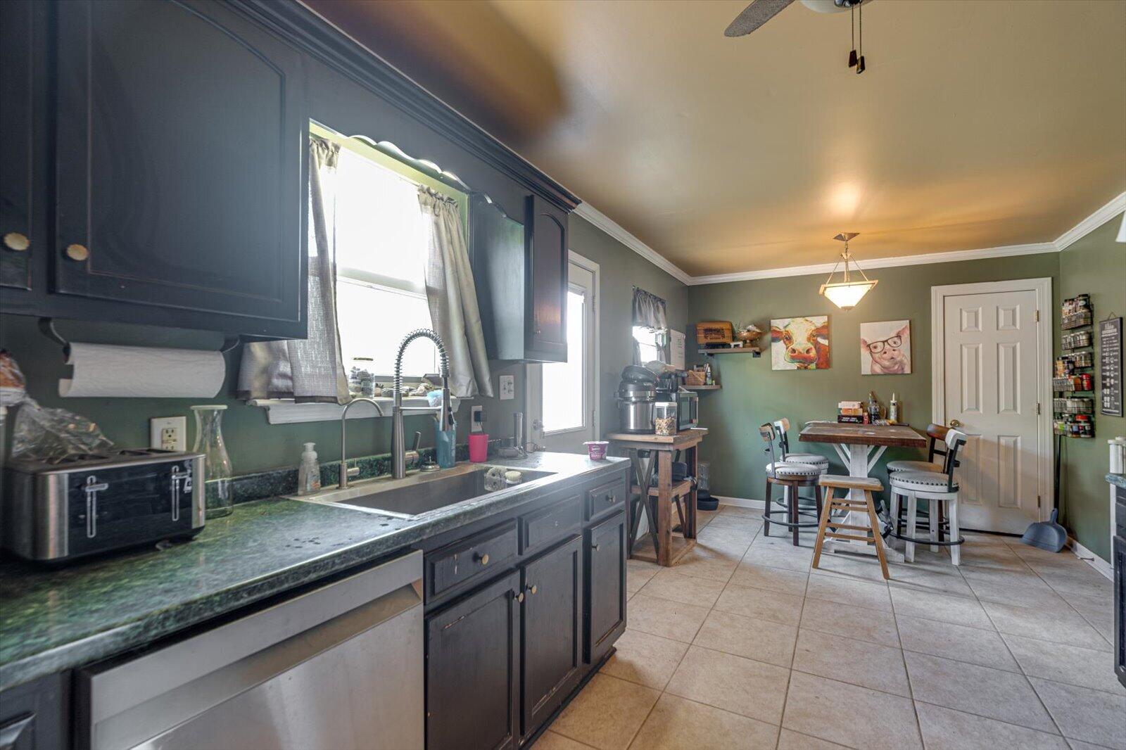 158 Pinewood Drive Rock Spring, GA 30739 - Photo 12 of 26 12-158 Pinewood Dr-12