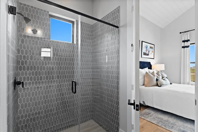 $938,785 | 2001 Whispering Oaks Lane, Waller, TX 77484