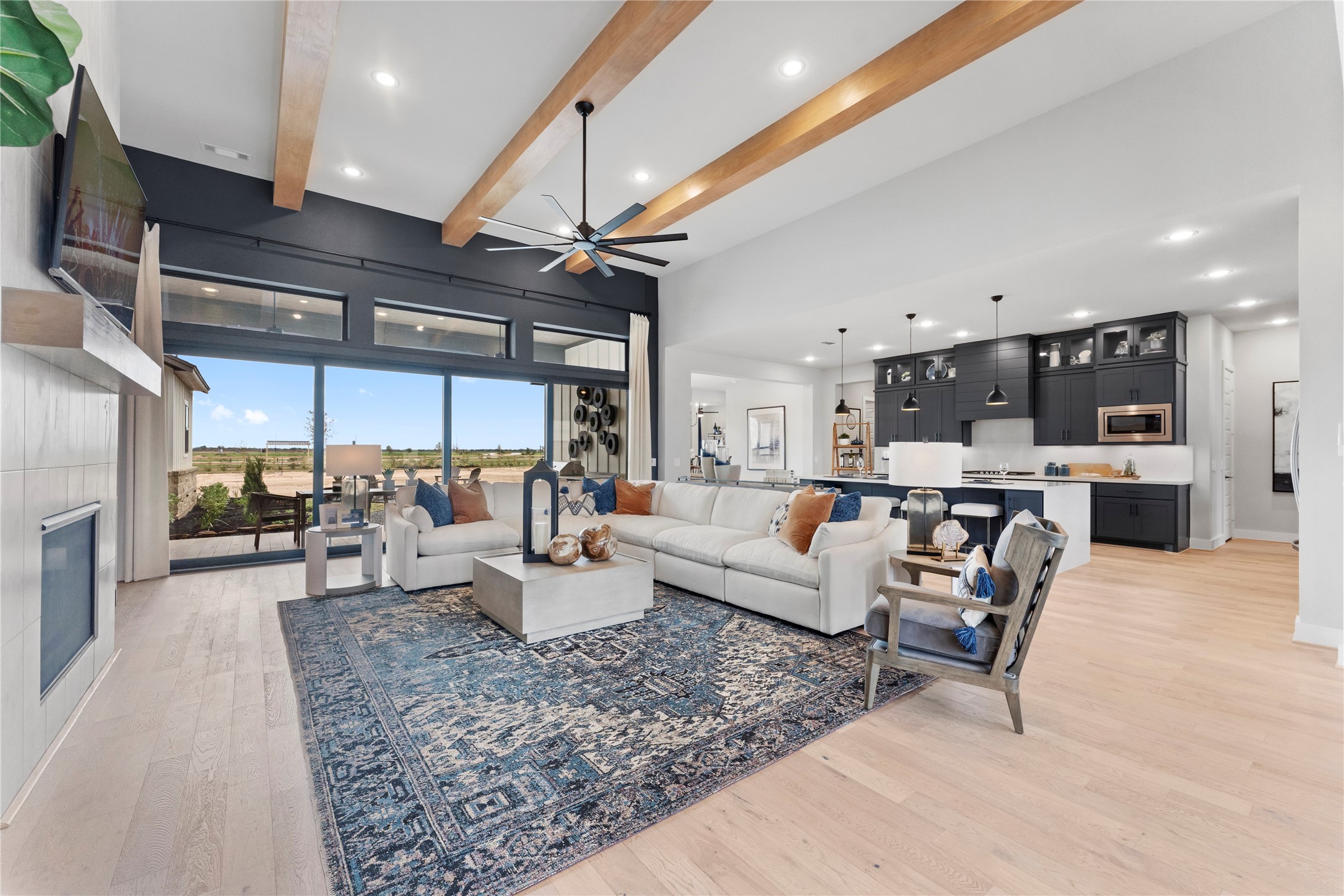 2001 Whispering Oaks Lane Waller, TX 77484 - Photo 8 of 29