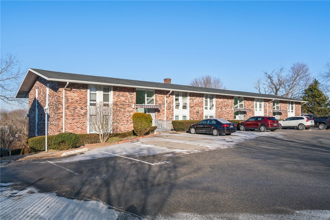 349 Main Road, Unit 102 Tiverton, RI 02878 - Photo 29 of 33