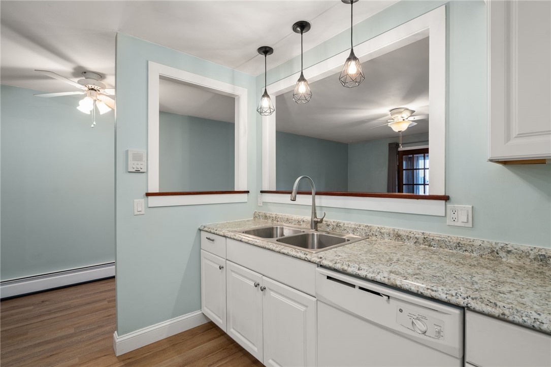 349 Main Road, Unit 102 Tiverton, RI 02878 - Photo 7 of 33