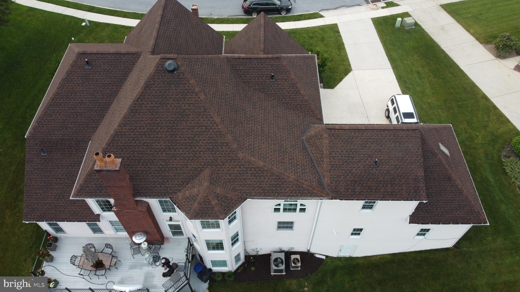 4972 Farmington Road Harrisburg, PA 17112 - Photo 54 of 57 an aerial view of a house with a yard