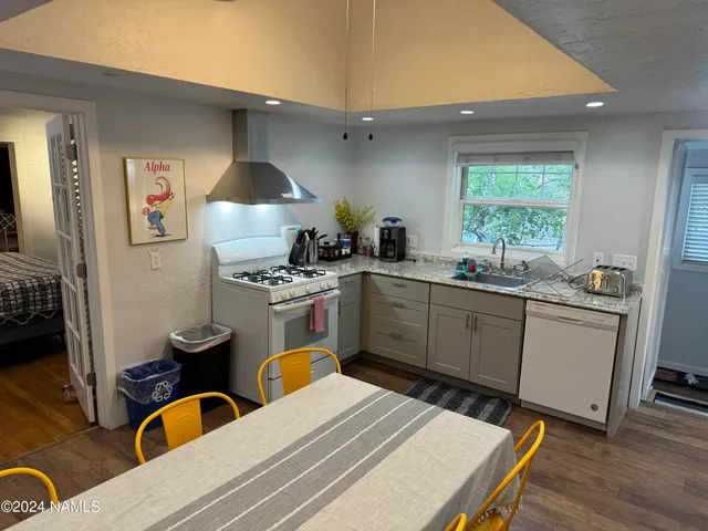 $1,650,000 | 309 North Humphreys Street, Flagstaff, AZ 86001