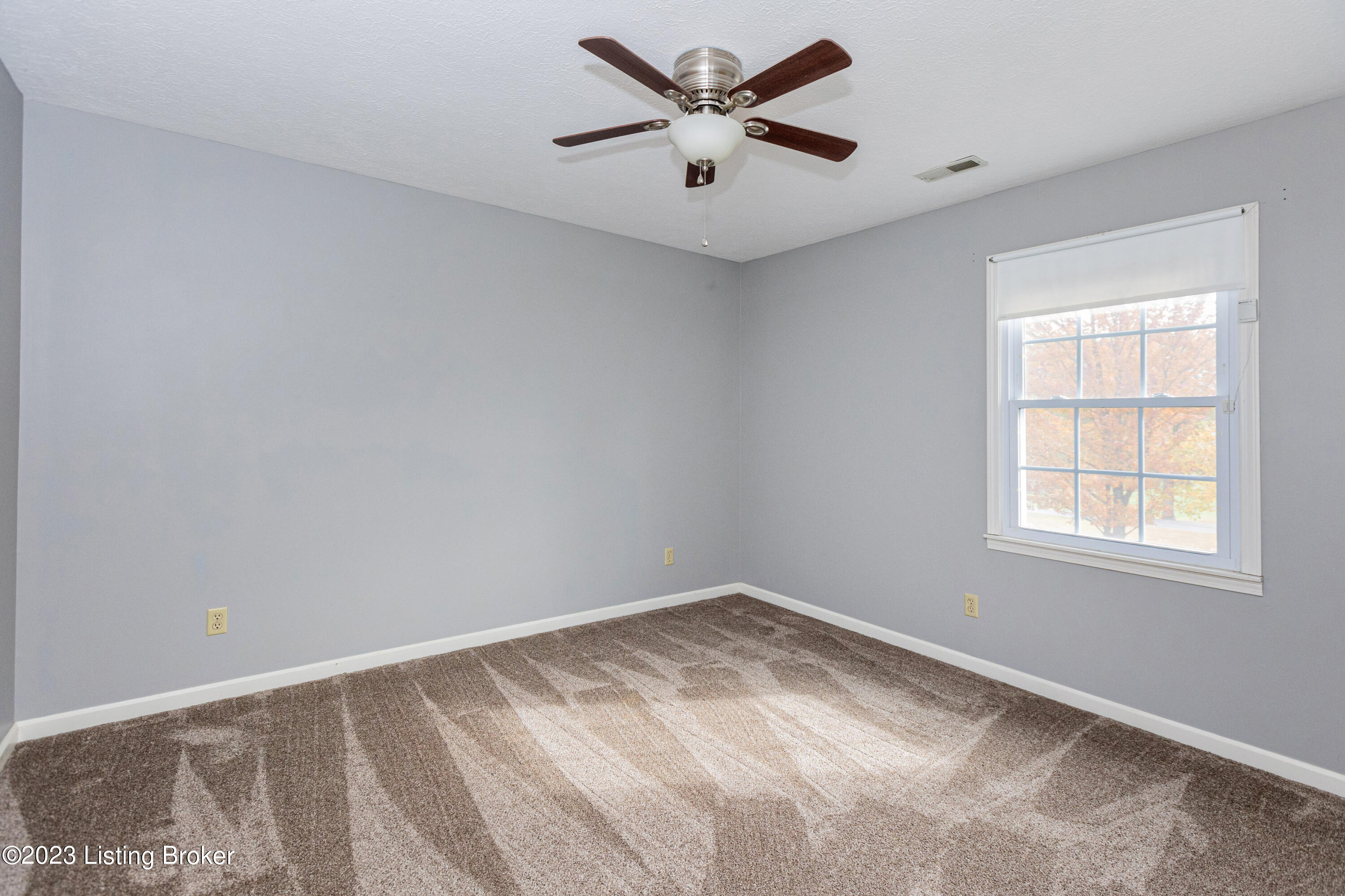 2379 Wooldridge Ferry Road Elizabethtown, KY 42701 - Photo 28 of 57 032