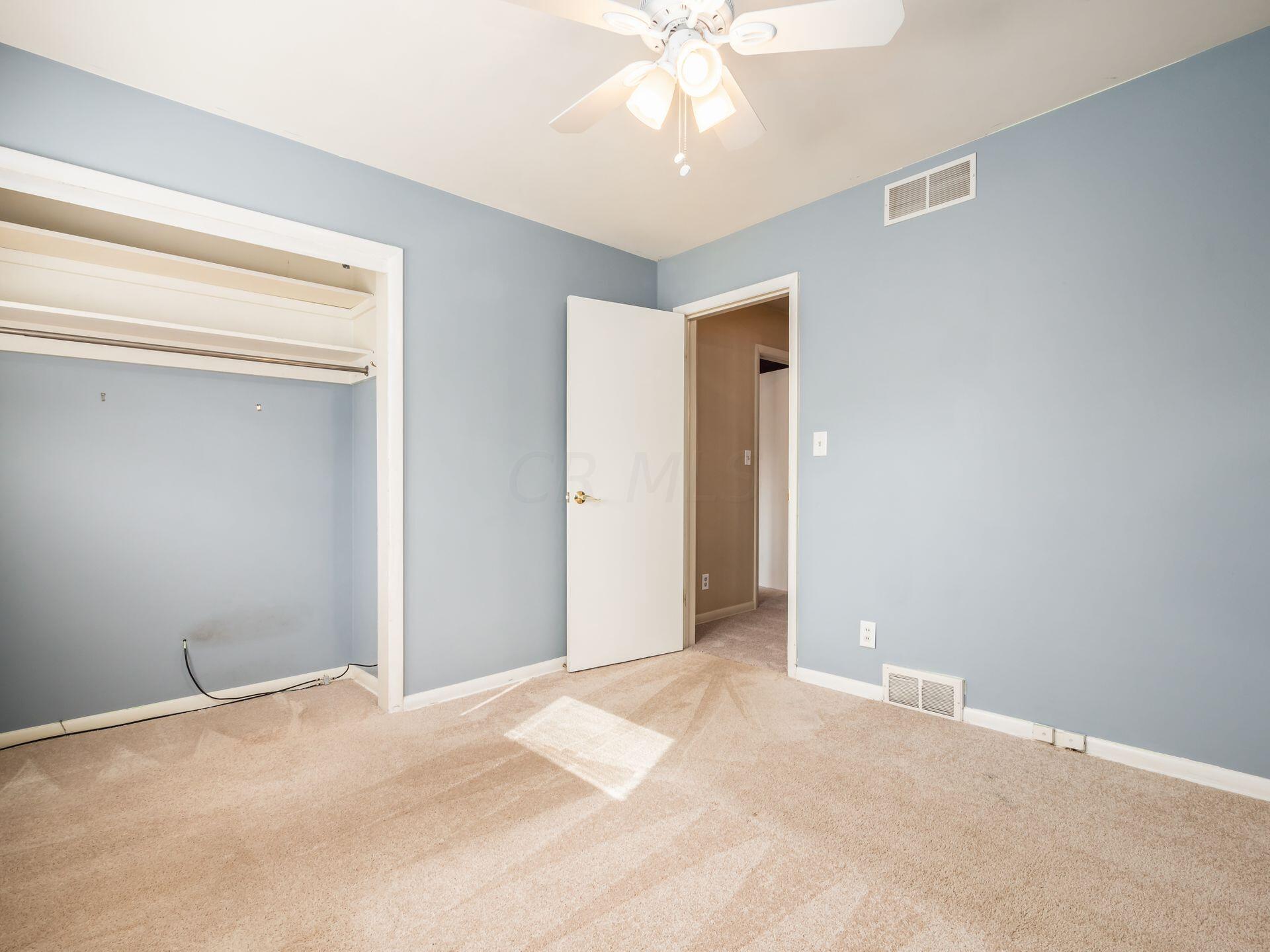 2674 Fishinger Road Upper Arlington, OH 43221 - Photo 29 of 33 Another bedroom 2 view.