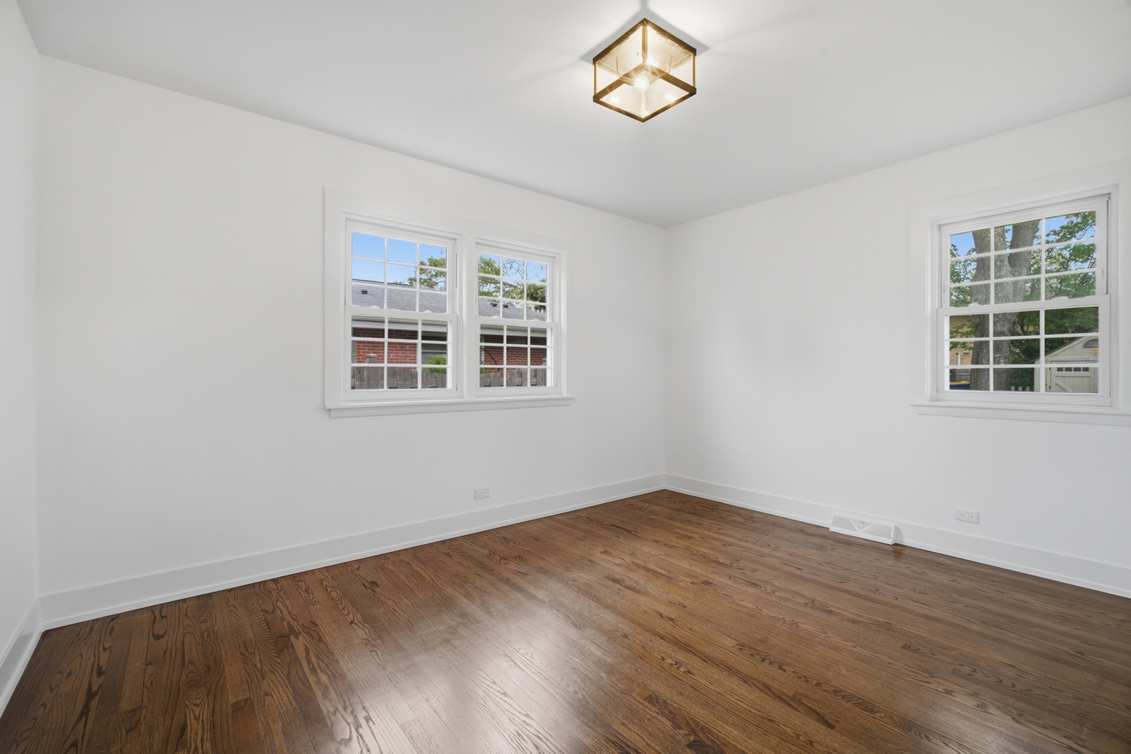 2141 Walnut Street Park Ridge, IL 60068 - Photo 10 of 22 Gallery Image 10