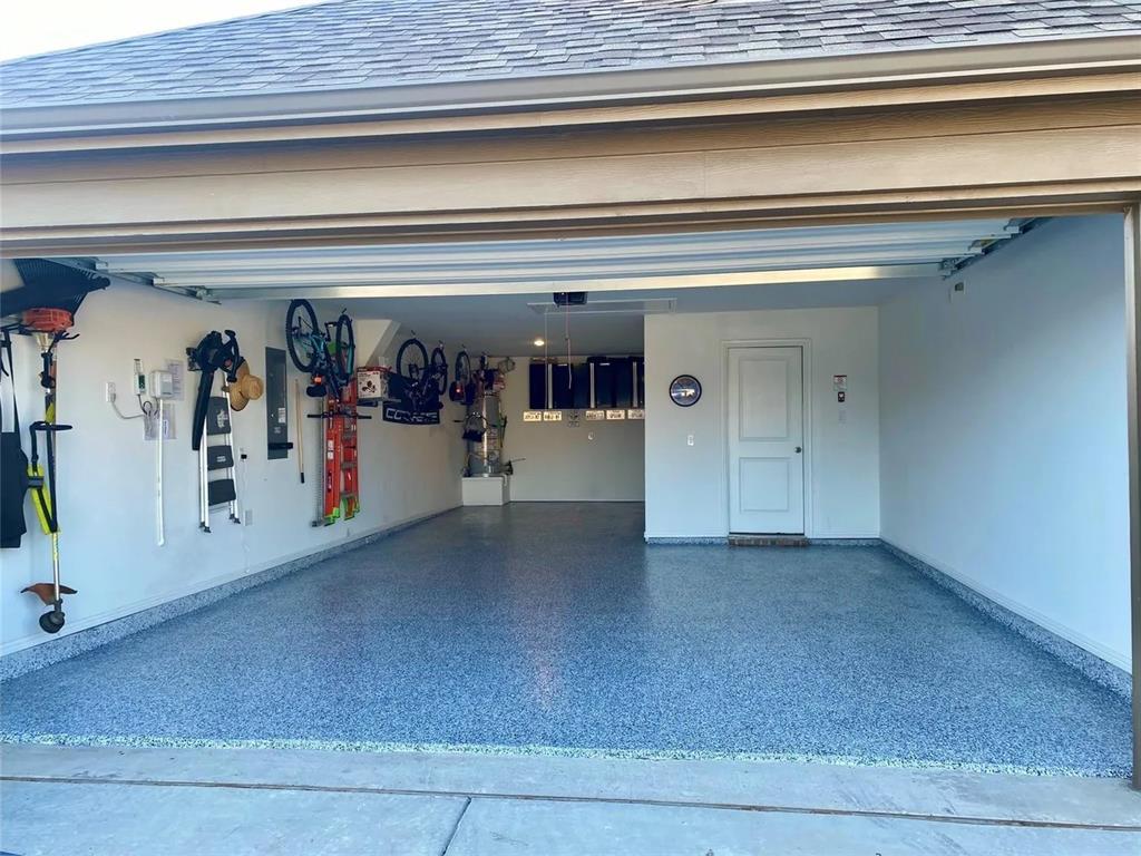 809 Elizabeth Street Anna, TX 75409 - Photo 13 of 13 a view of a garage