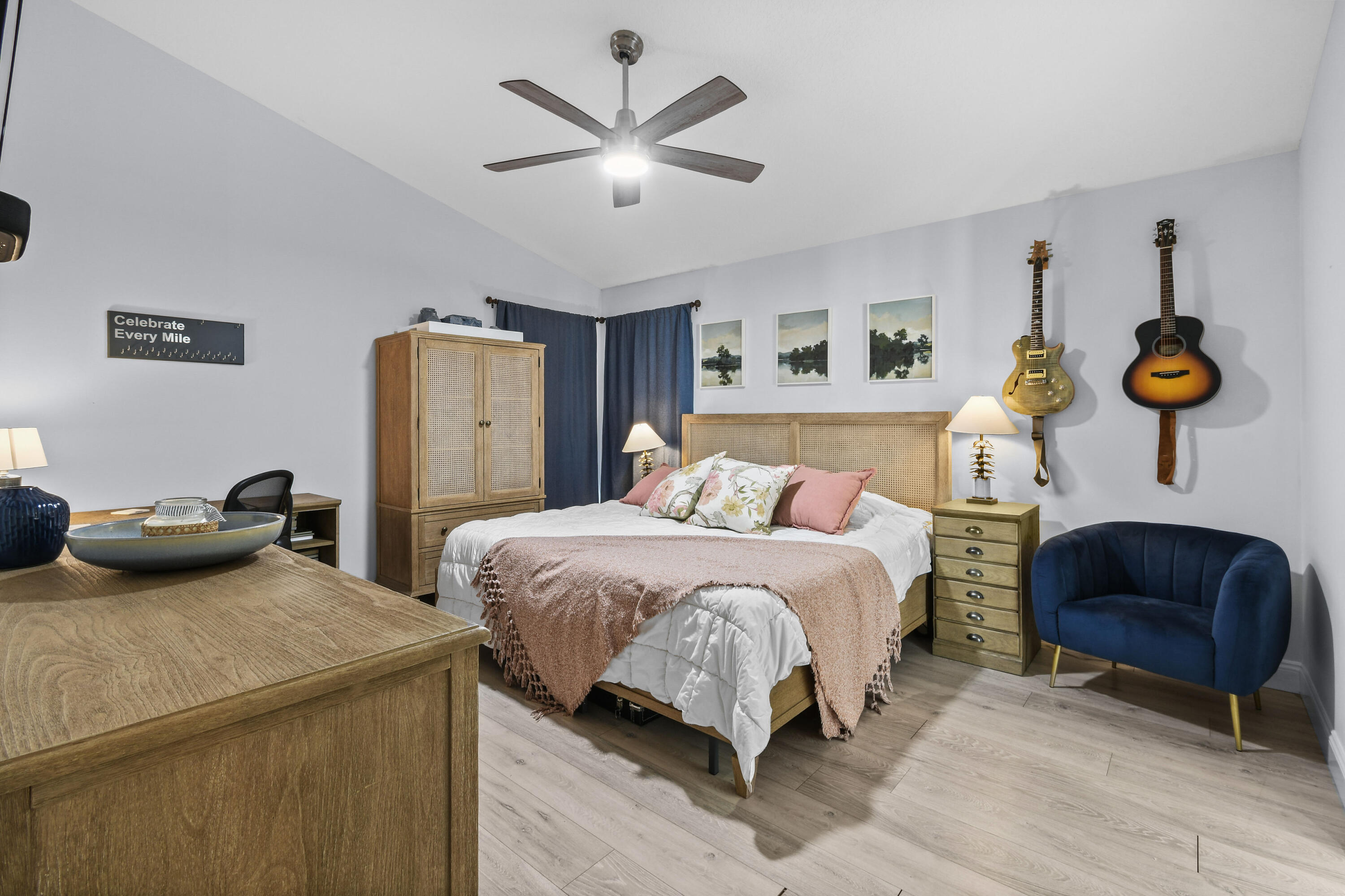 6366 Barbara Street Jupiter, FL 33458 - Photo 24 of 48 Primary Bedroom