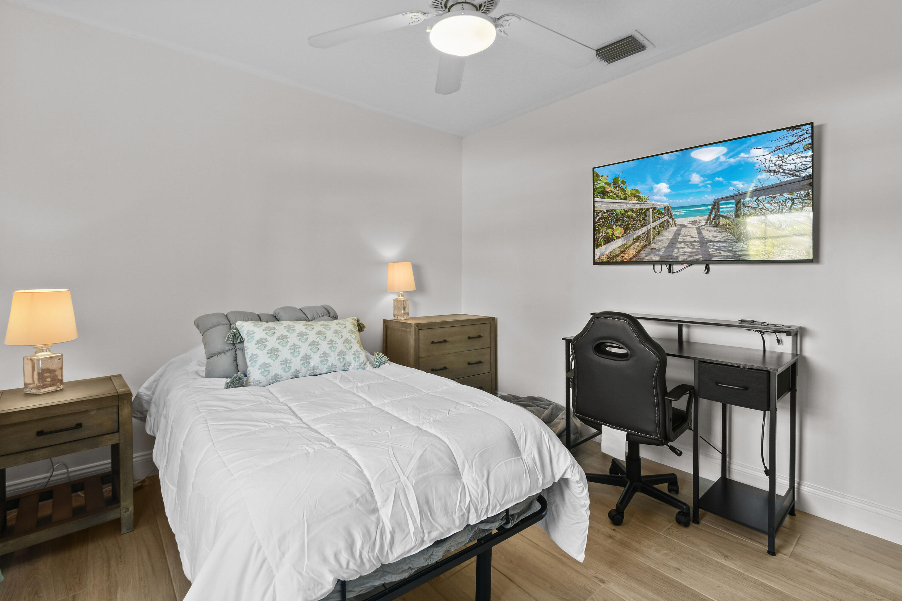 6366 Barbara Street Jupiter, FL 33458 - Photo 30 of 48 Bedroom 2