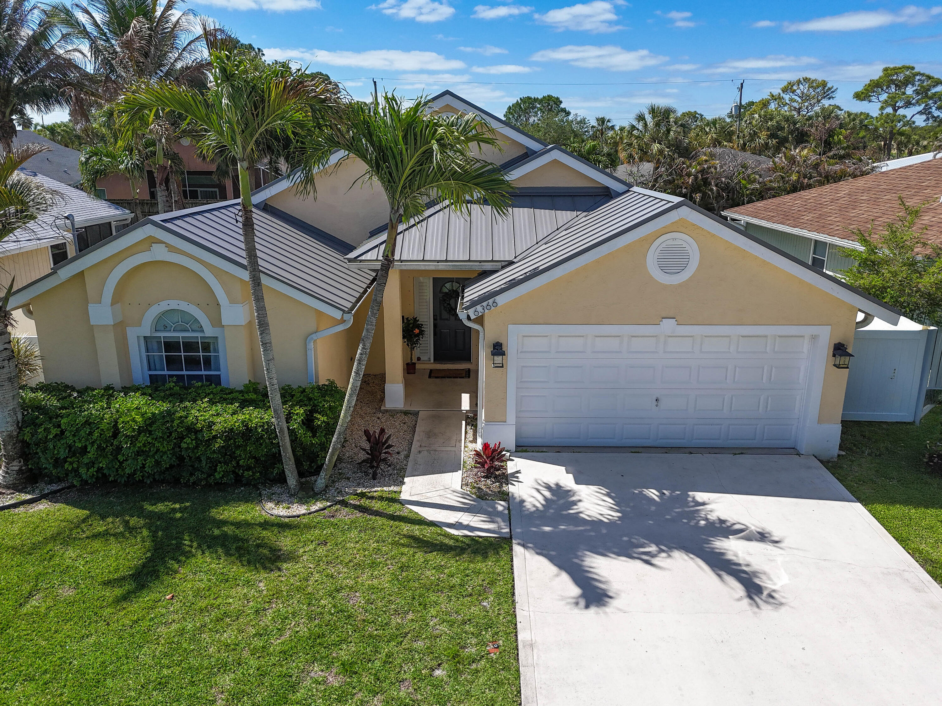 6366 Barbara Street Jupiter, FL 33458 - Photo 3 of 48 6366BarbaraStAerials(3)