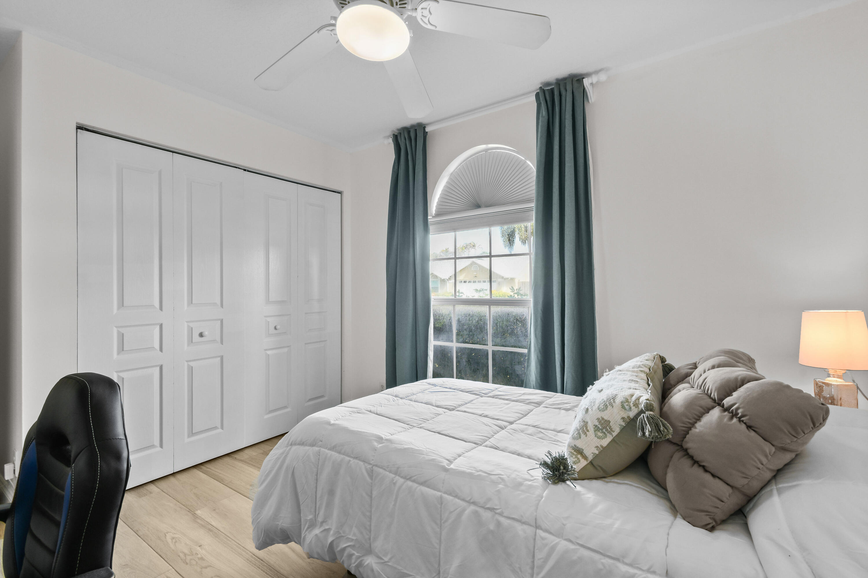 6366 Barbara Street Jupiter, FL 33458 - Photo 31 of 48 Bedroom 2