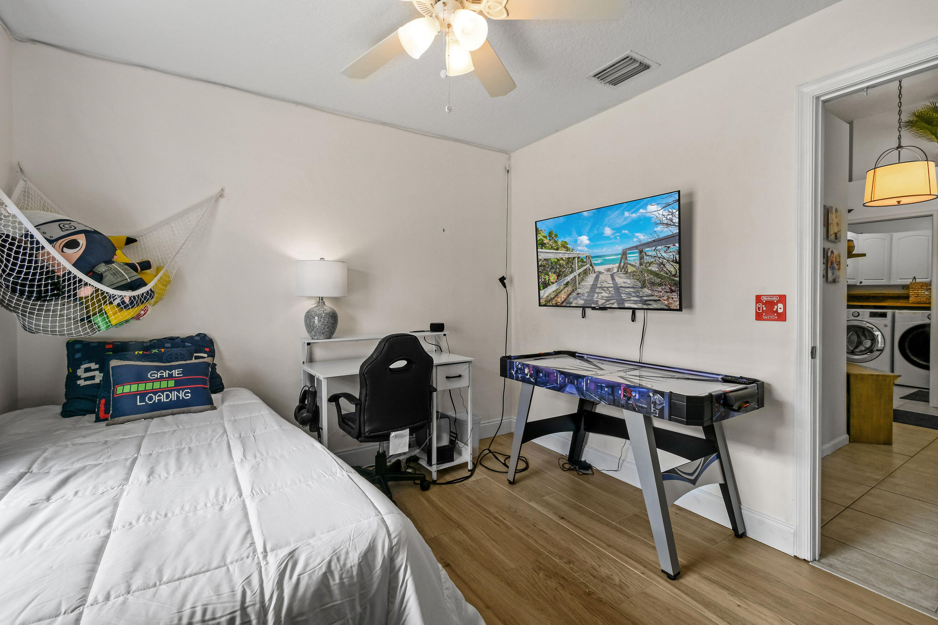 6366 Barbara Street Jupiter, FL 33458 - Photo 33 of 48 Bedroom 3