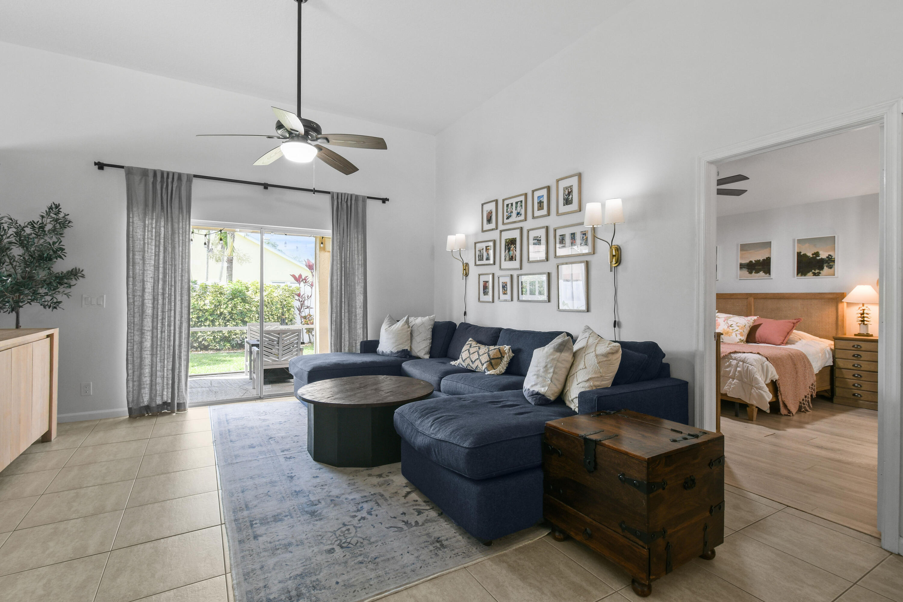 6366 Barbara Street Jupiter, FL 33458 - Photo 9 of 48 6366BarbaraSt(12)