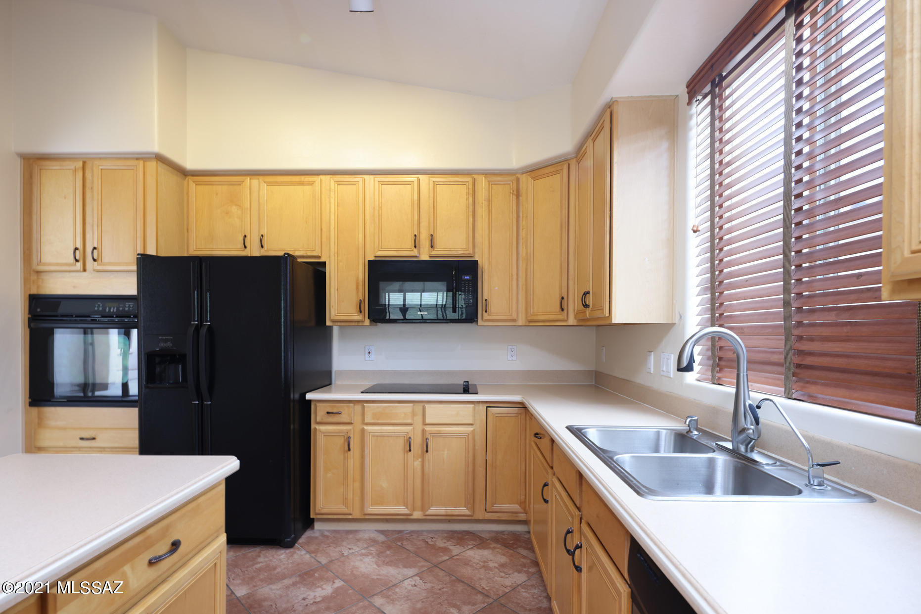 5201 Spring View Drive Tucson, AZ 85749 - Photo 12 of 43