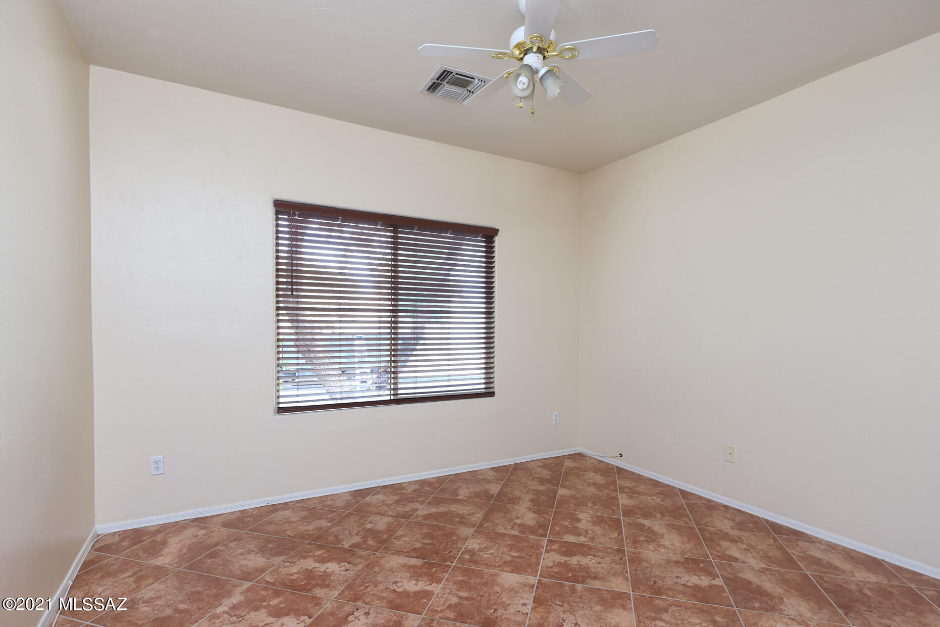 5201 Spring View Drive Tucson, AZ 85749 - Photo 19 of 43