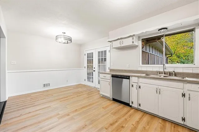 $215,000 | 5026 Hawthorne Avenue, Kansas City, MO 64133