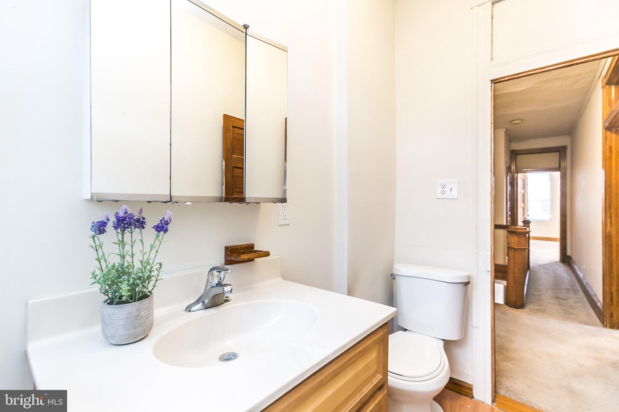 4335 Falls Road Baltimore, MD 21211 - Photo 24 of 26 Bath