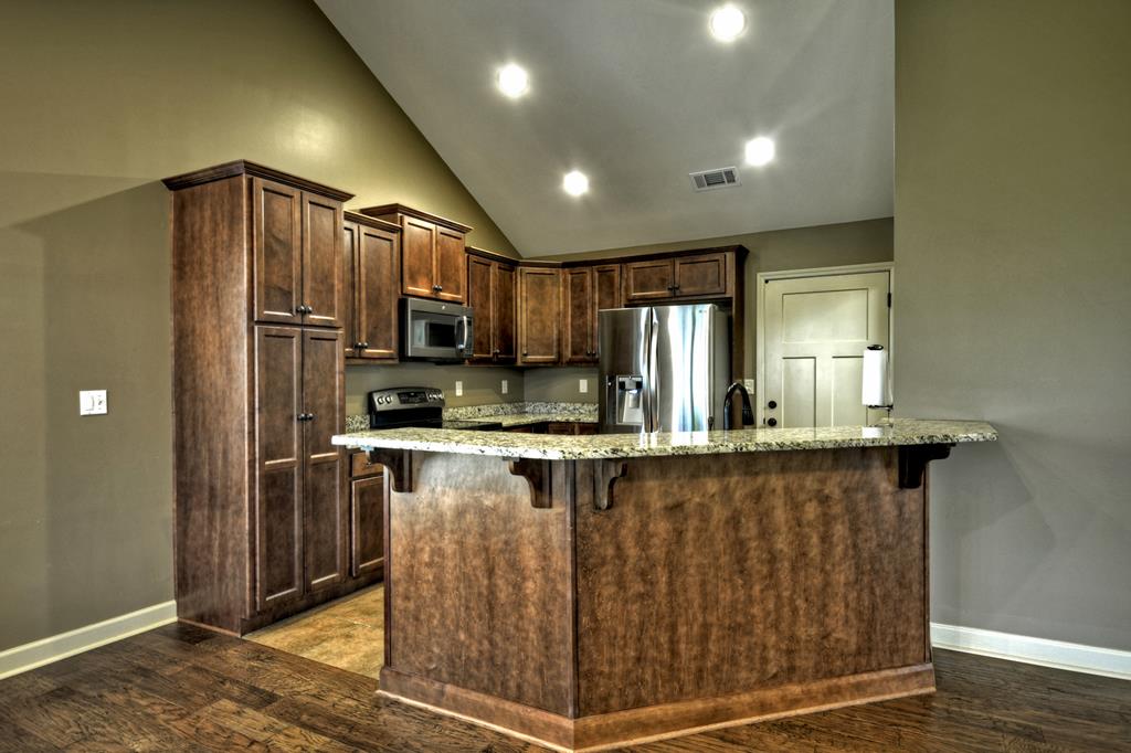 110 Lindsey Lane Blue Ridge, GA 30513 - Photo 5 of 32 Gallery Image 5