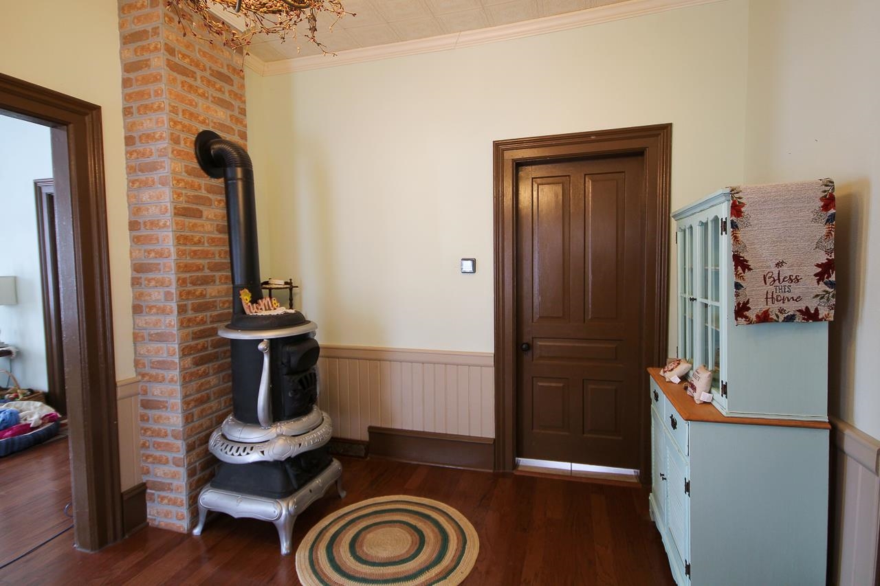 323 Main Street Blanchard, MI 49310 - Photo 15 of 55 1896876-14.JPG