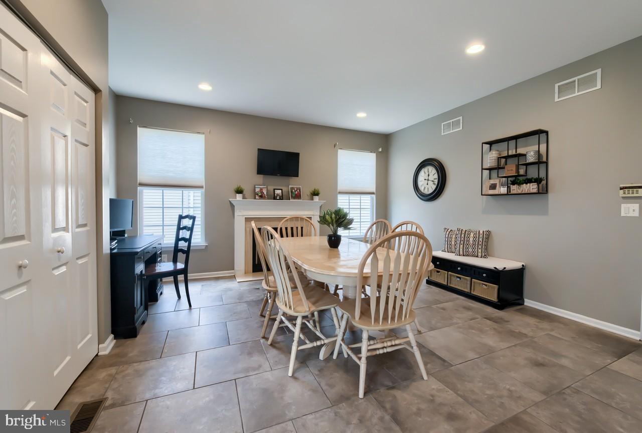 34 Colts Gait Road Marlton, NJ 08053 - Photo 5 of 33