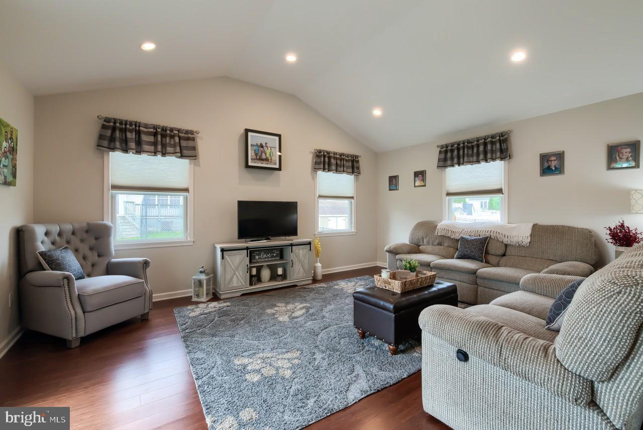 34 Colts Gait Road Marlton, NJ 08053 - Photo 10 of 33
