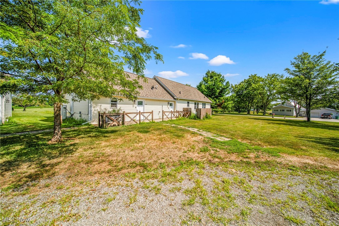 2457 Sheffield Road Jefferson, OH 44047 - Photo 4 of 16