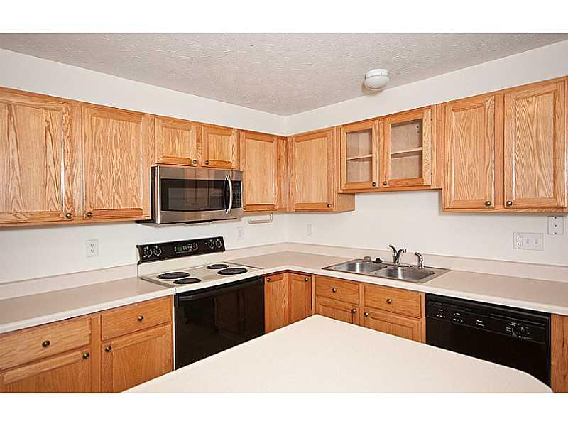 6554 D Rainer Way Indianapolis, IN 46214 - Photo 8 of 13 Gallery Image 8