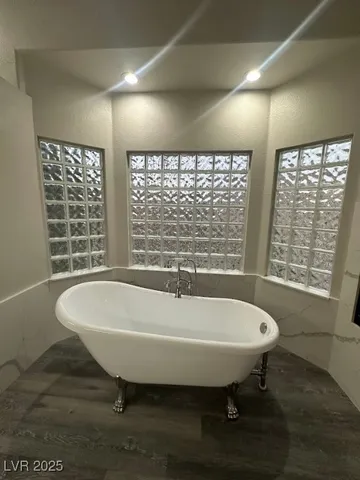 $759,995 | 114 Weatherwood Court, Henderson, NV 89074