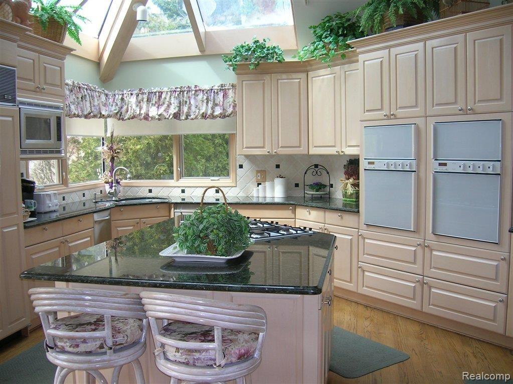 Kitchen Island
