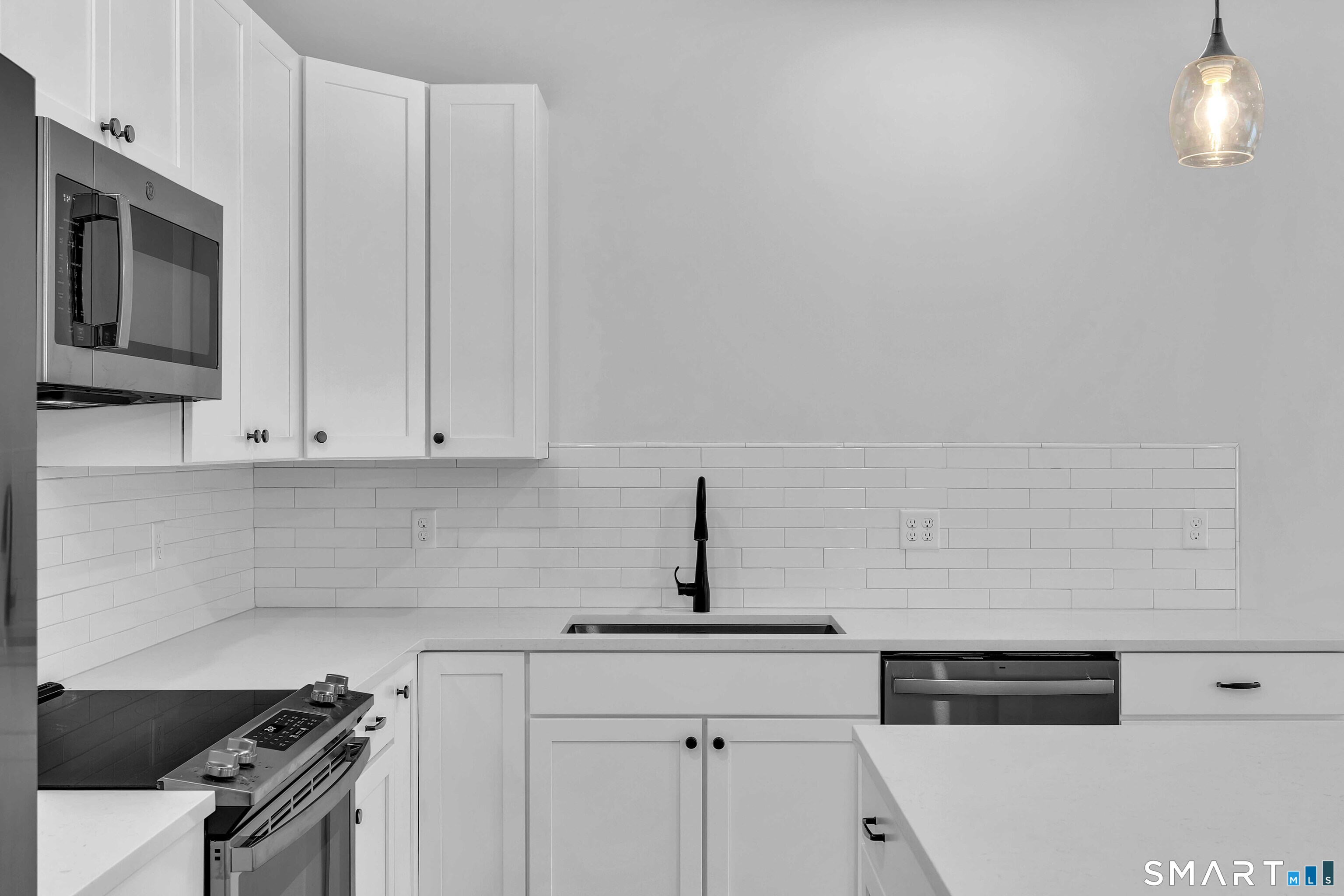 138 Boston Post Road, Unit 17 East Lyme, CT 06333 - Photo 12 of 25
