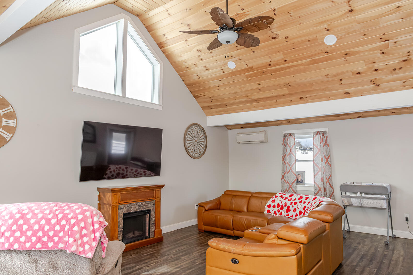 66-67 Bailey Hill Road Cambridge, ME 04923 - Photo 6 of 95
