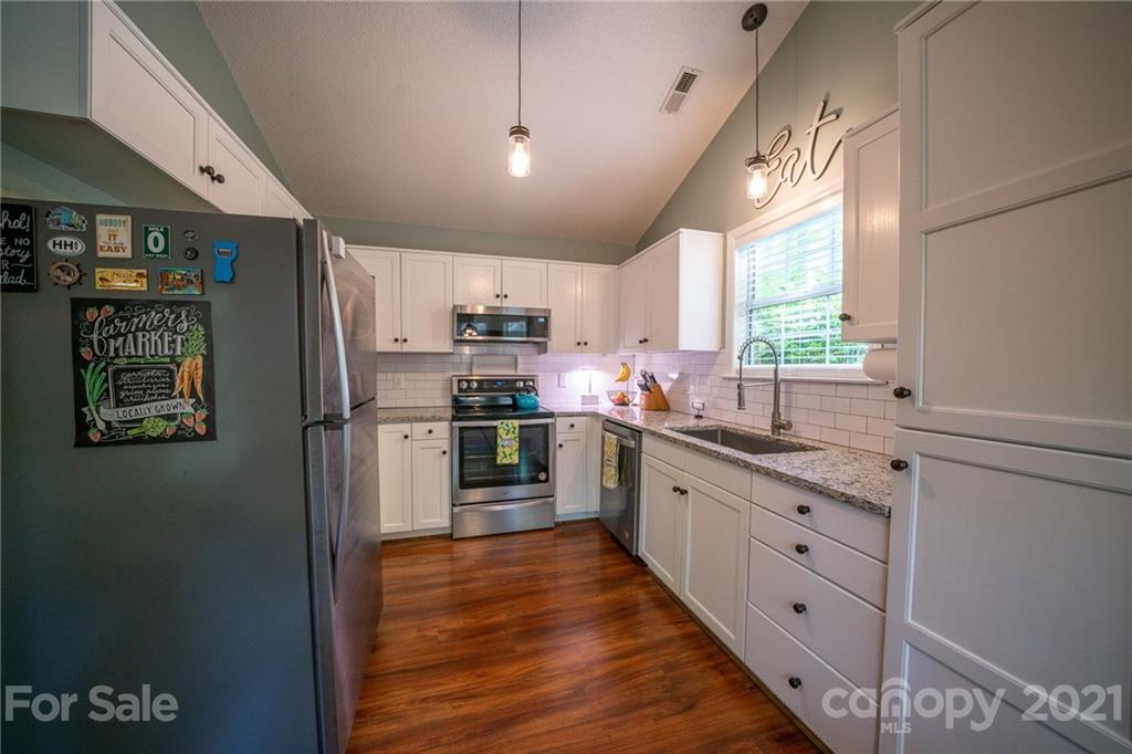 7201 Catawba Springs Road Denver, NC 28037 - Photo 10 of 28 Gallery Image 10