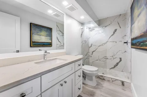 $1,049,000 | 3456 South Ocean Boulevard, Unit 5030, Palm Beach, FL 33480