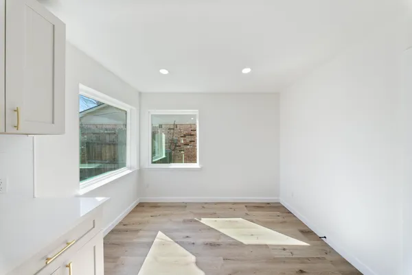 $2,300 | 9115 Tanager Street, Houston, TX 77036