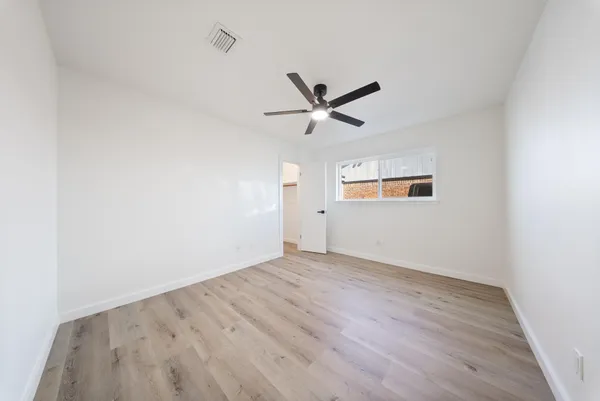 $2,300 | 9115 Tanager Street, Houston, TX 77036