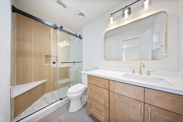 $2,300 | 9115 Tanager Street, Houston, TX 77036