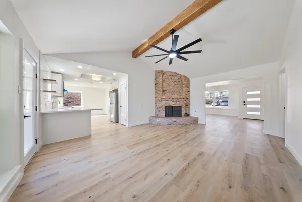 $2,300 | 9115 Tanager Street, Houston, TX 77036