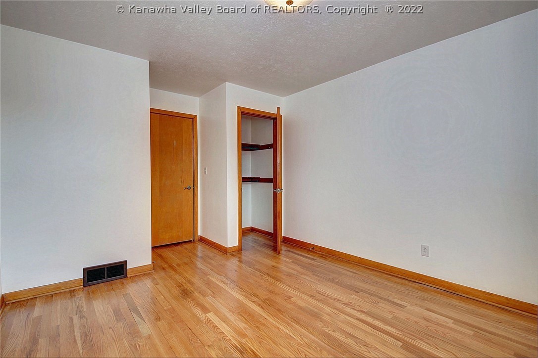 312 Viola Road Charleston, WV 25314 - Photo 23 of 49 Gallery Image 23