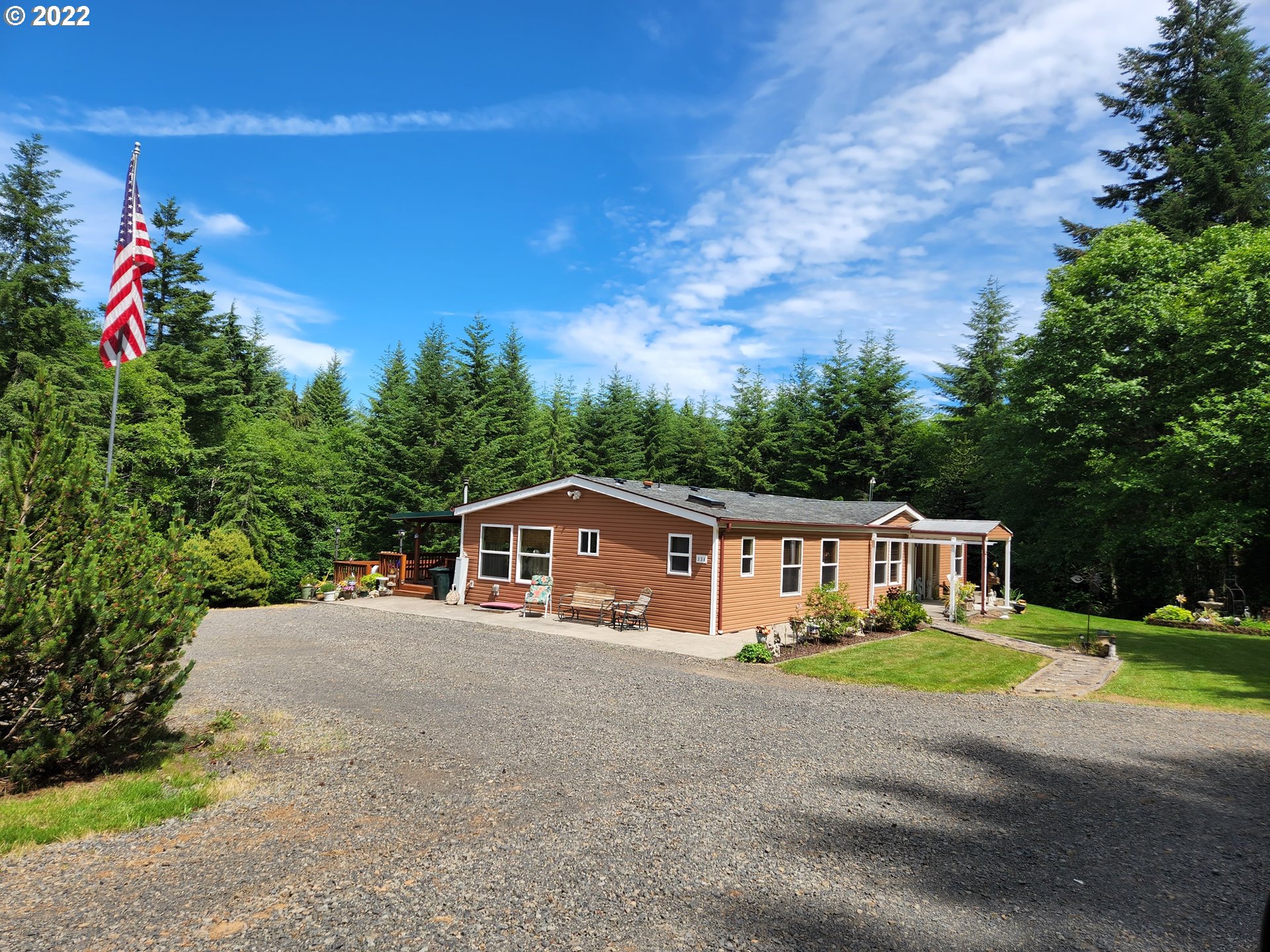 338 JE Johnson Road Kalama, WA 98625 - Photo 1 of 22 Gallery Image 1