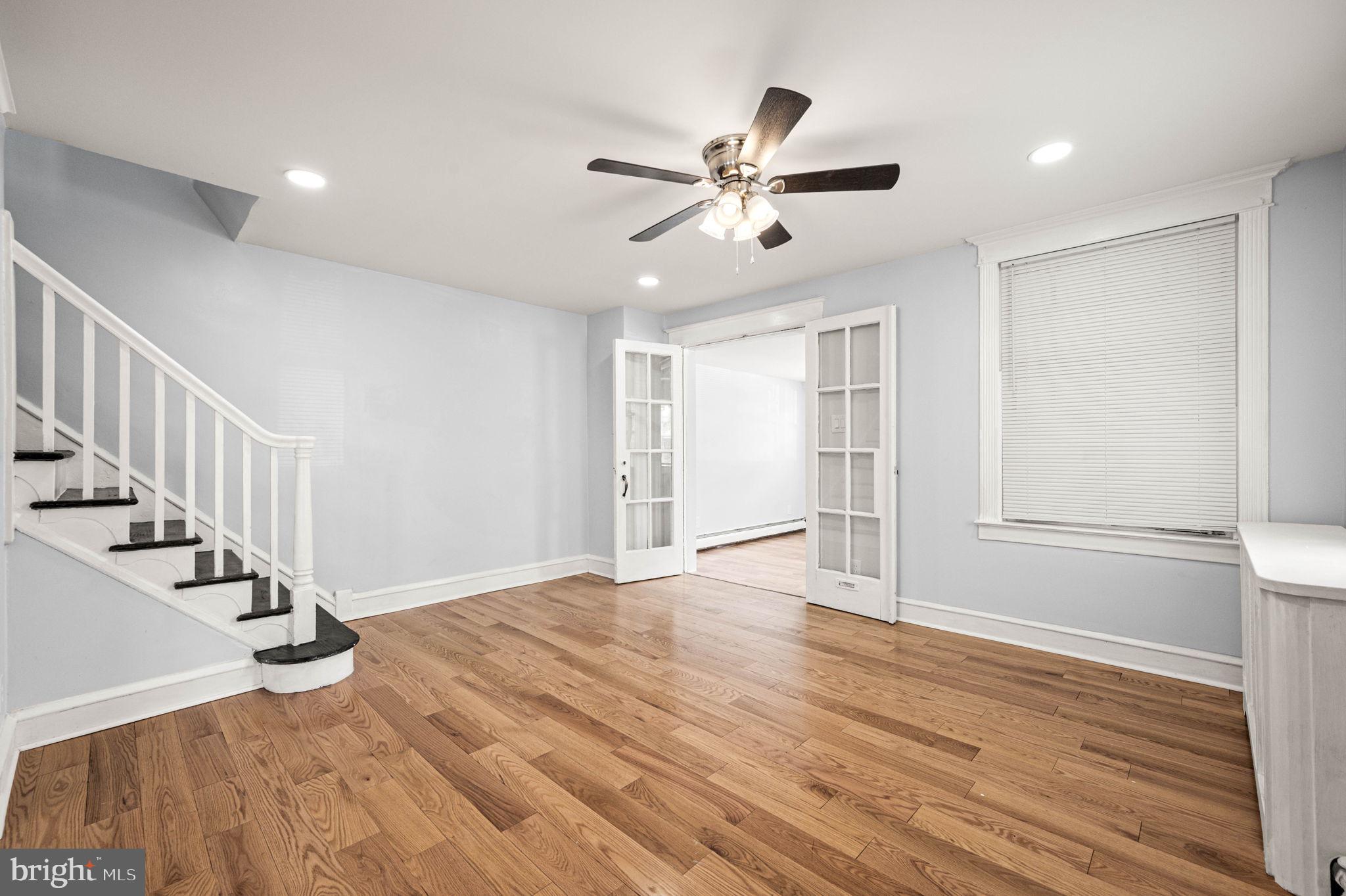 238 Heather Road Upper Darby, PA 19082 - Photo 7 of 30