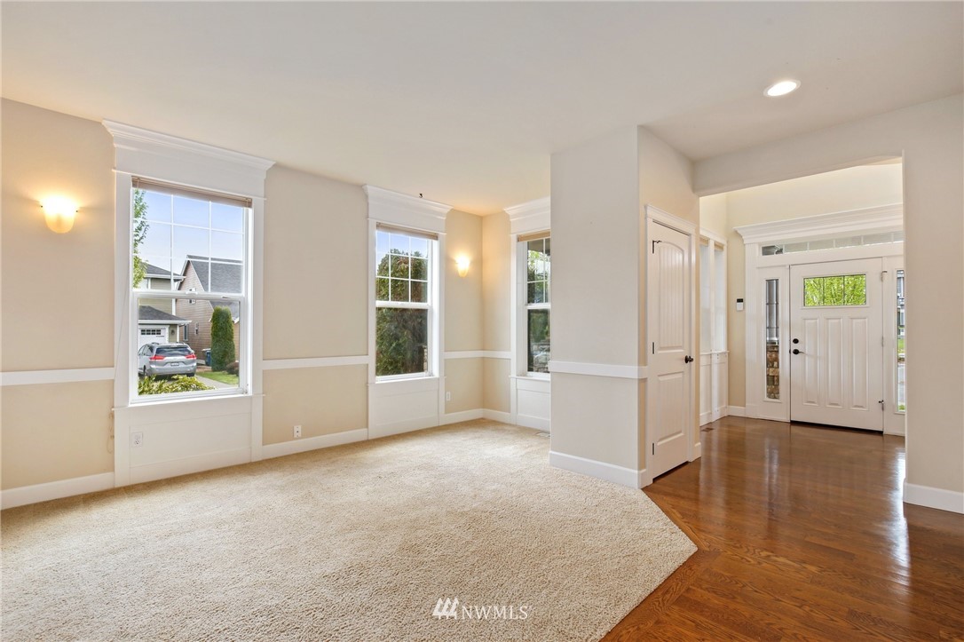 6740 Southeast 2nd Street Renton, WA 98059 - Photo 3 of 30