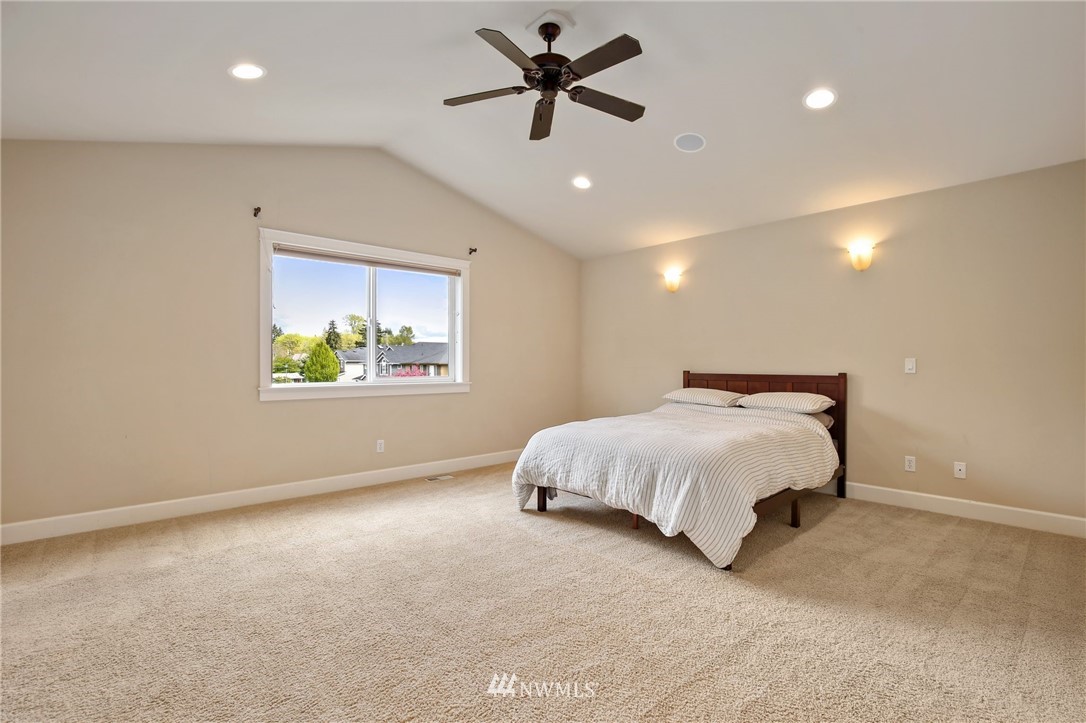 6740 Southeast 2nd Street Renton, WA 98059 - Photo 23 of 30