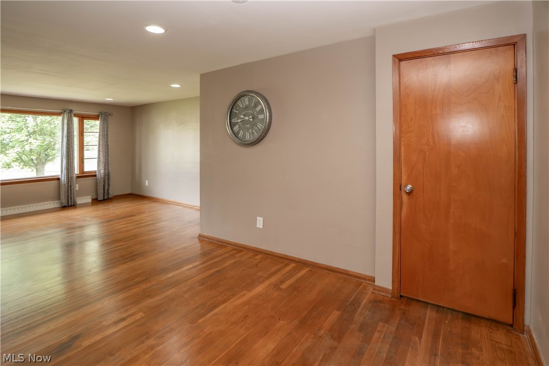 158 Miles Avenue Northwest Canton, OH 44708 - Photo 9 of 24