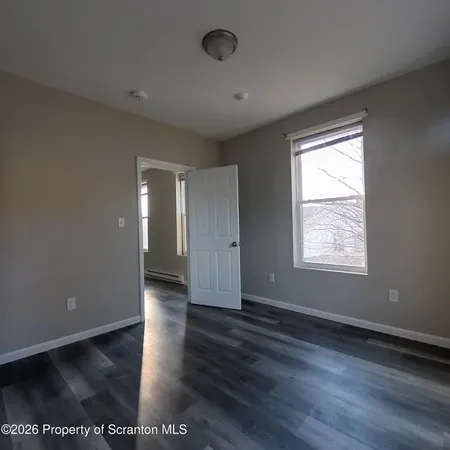 $1,250 | 1513 1515 Vine Street, Unit 9, Scranton, PA 18510