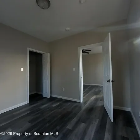 $1,250 | 1513 1515 Vine Street, Unit 9, Scranton, PA 18510