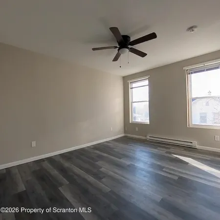 $1,250 | 1513 1515 Vine Street, Unit 9, Scranton, PA 18510